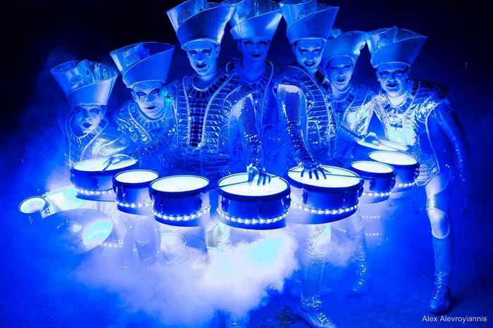 Illuminated drum group