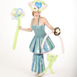 Balloon modeller - flower, hat and alien puppet